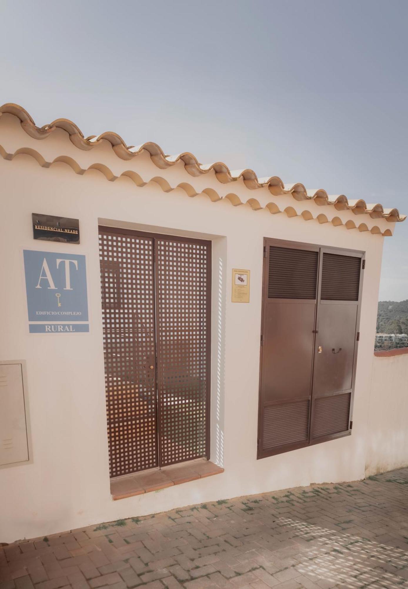 Neade Residencial Suites Sanlúcar de Guadiana エクステリア 写真