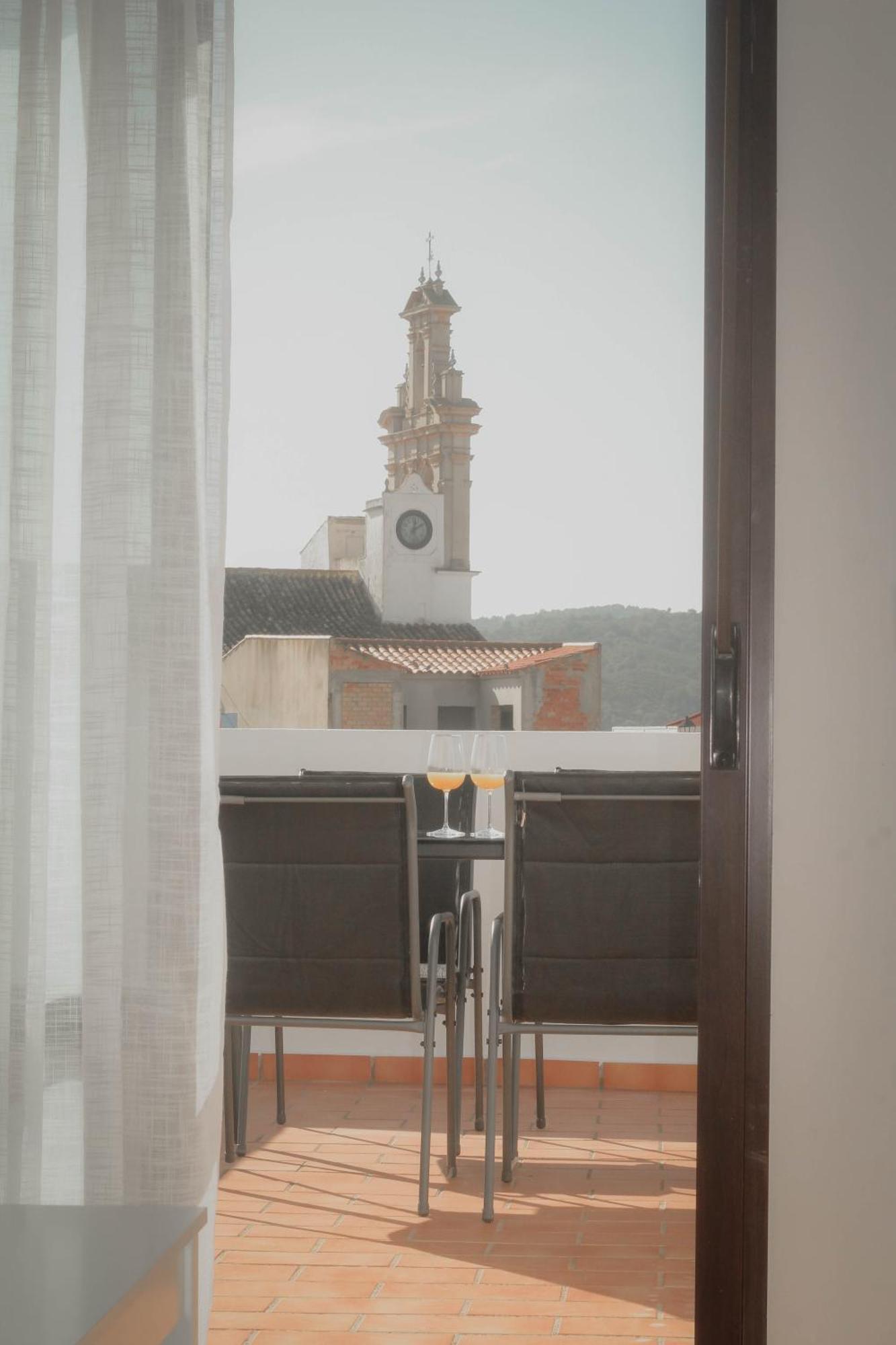 Neade Residencial Suites Sanlúcar de Guadiana エクステリア 写真
